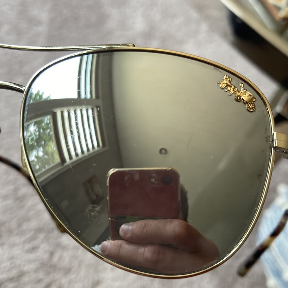 Coach Sunglasses w Case - Picture 6 of 8
